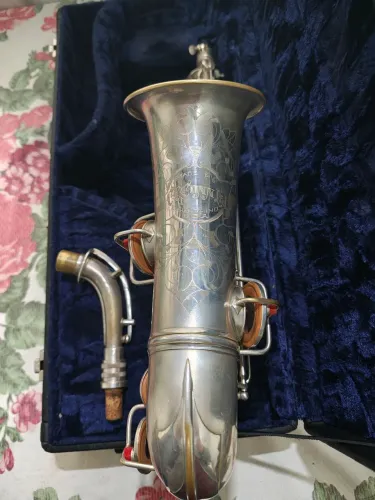 Sax alto Conn New Wonder I (banhado à prata)