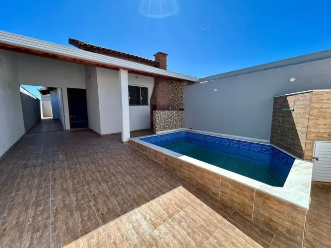Da Vendo minha casa reformada na praia
