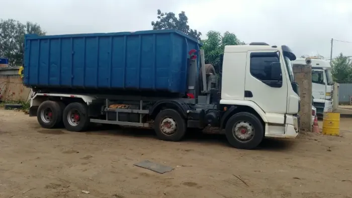 Volvo VM330