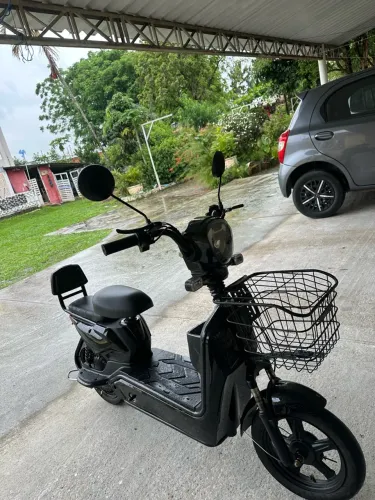 Scooter elétrica - Mu-03