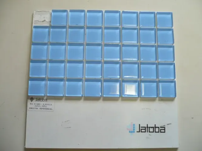 PASTILHA  DE  VIDRO  CRISTAL  JATOBÁ