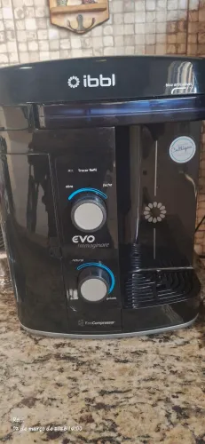 Vendo purificador ibbl evo imaginare.Com 2 refil novinho..