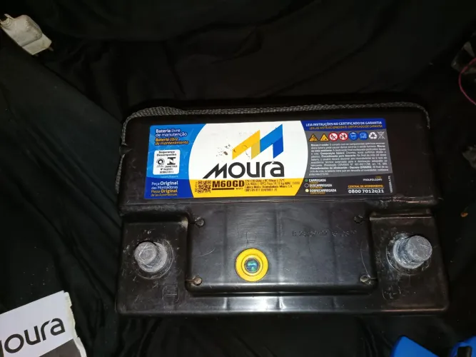 Bateria moura 65 amperes 