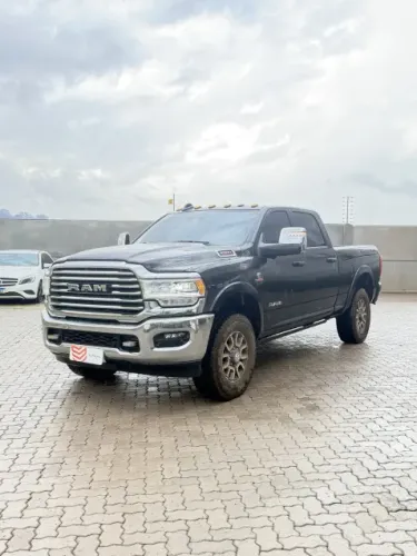 Ram 3500 Limited Longhorn 6.7 TB CD Diesel 2024