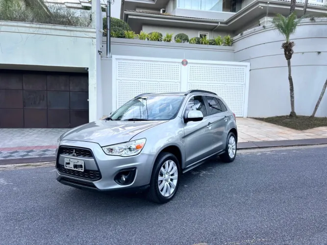 Mitsubishi ASX 2.0 16V 160cv Aut. 2014