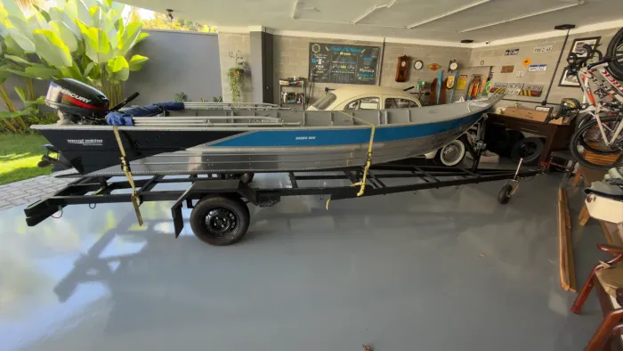Barco de alumínio SARGO 500 NOVO Com carreta zero km e motor seminovo