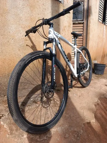Bicicleta KSW XLT 100