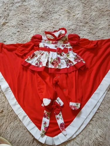 Saída maternidade vermelho
