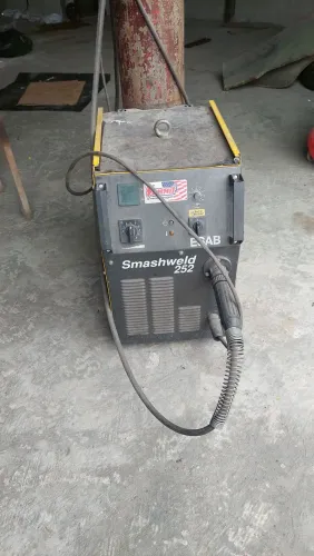 SOLDA MIG ESAB 252 