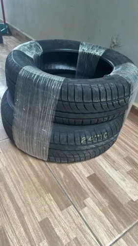 Par de Pneus Pirelli Cinturato P1 175/65 R14 82 T