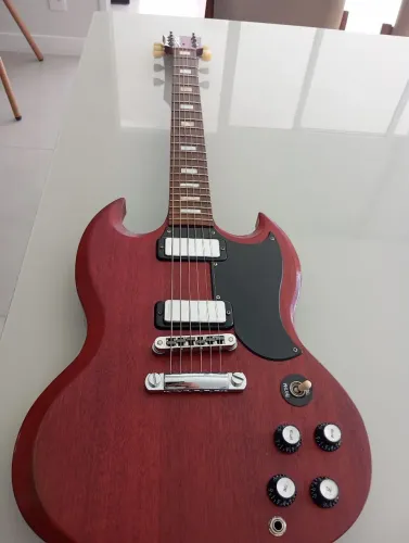 Guitarra Gibson SG usa tribute 70s