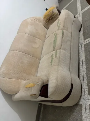 SOFA USADO