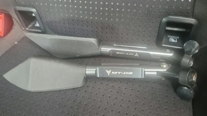 Retrovisor esportivo Yamaha em alumínio pouco uso.