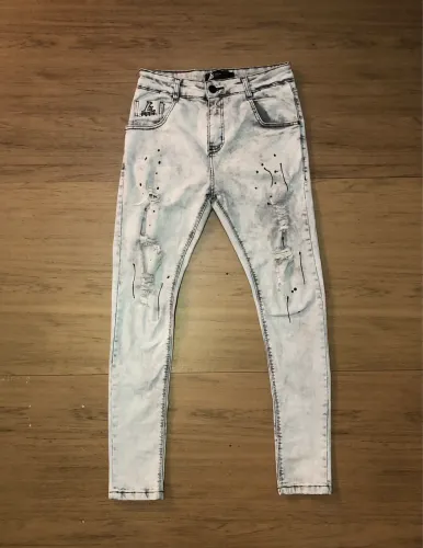 Calça Jogador Jeans Clara Destroyed