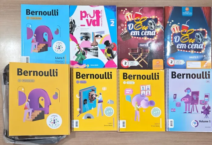 Livros Bernoulli 1ª Serie ensino medio