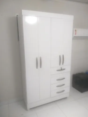Guarda roupa