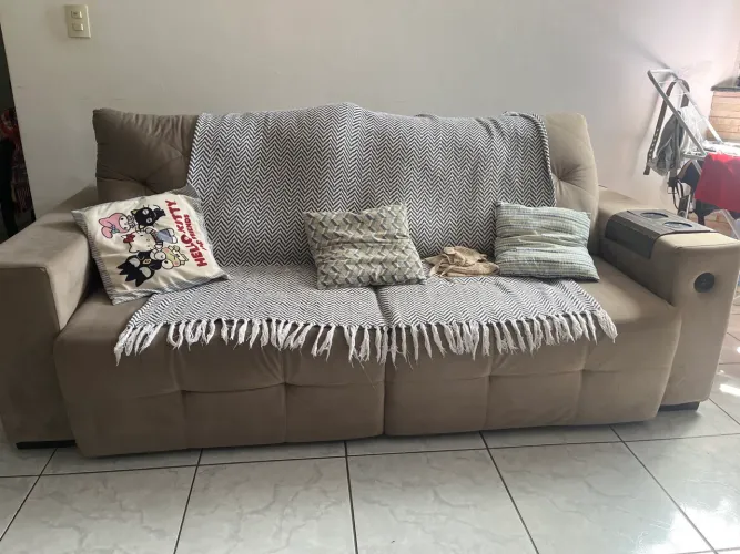 Sofá retrátil