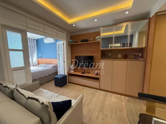 Apartamento com 1 dormitório para alugar, 23 m² por R$ 2.500,00/mês - Alto - Teresópolis/R