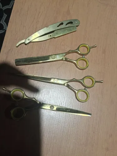 Tesoura de cabelo 