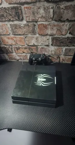 PS 4