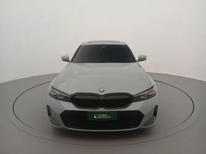 BMW 330E M Sport 2.0 Turbo Híbrido AU 2025