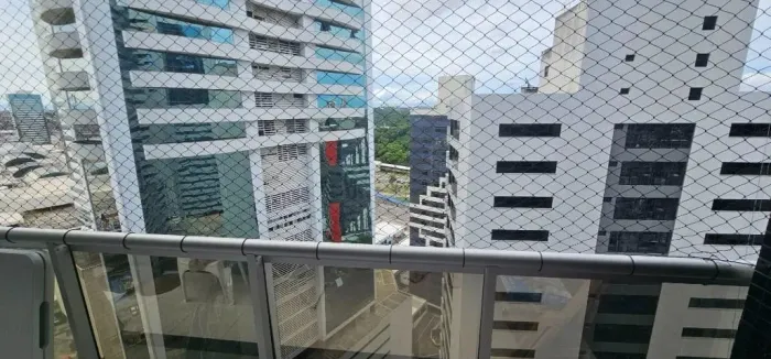 Studio, A 5 minutos do Shopping Salvador, melhor localização, andar alto, mobiliado, armár