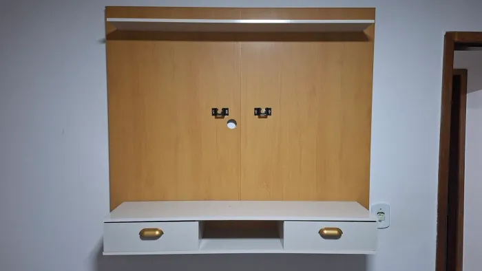 Painel/Rack para TV R$ 250,00