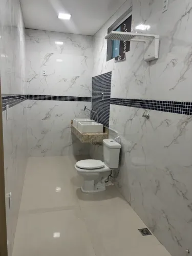 Vendo linda casa