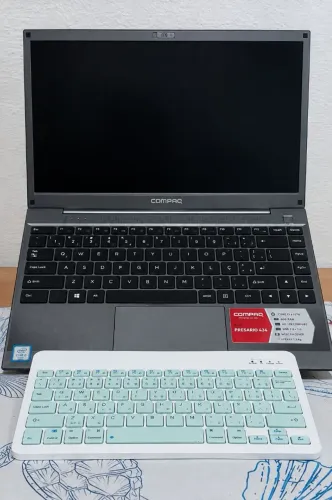 Notebook Compaq Core i3 | HD 1TB + 4GB RAM | Teclado e mouse incluso (Preço Negociável)