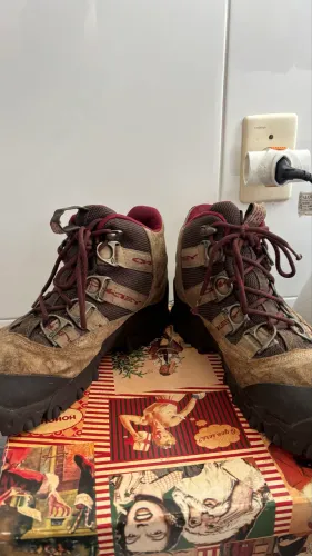 BOTA OAKLEY TATICTICAL FIELD GEAR