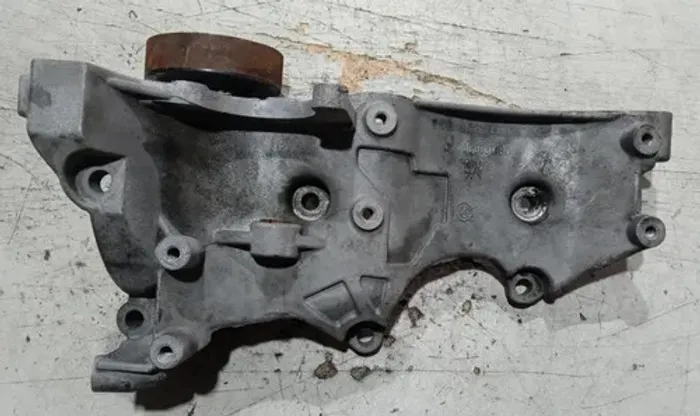 Suporte Do Alternador Audi A4 1.8 T 2004 - 2007