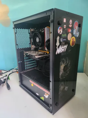 computador gamer (com defeito)