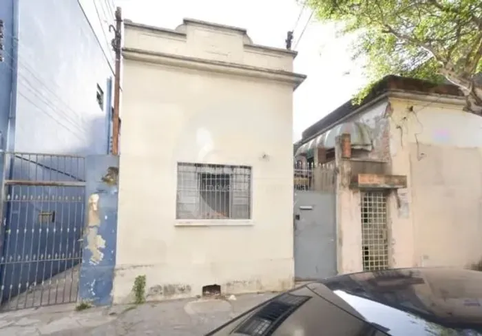 terreno/casa antiga habitáve no tatuapé