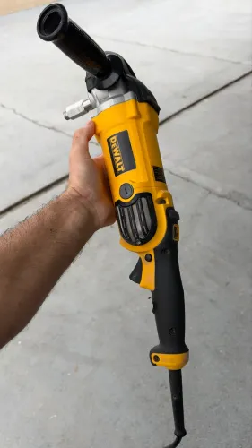 Politriz Dewalt 127v
