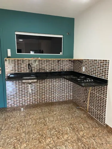 Kitnet para locação em Sorocaba-SP, no Jardim Prestes de Barros: 1 quarto, 1 sala, 1 banhe