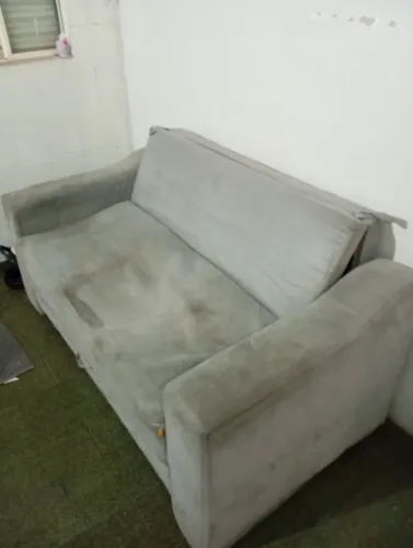 Sofá para doação