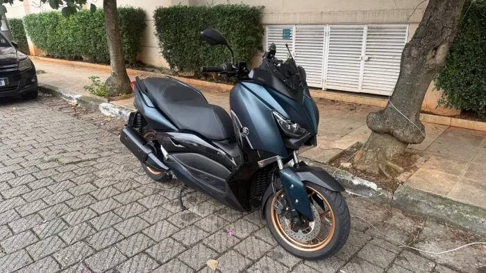 Yamaha XMax 2024 5.500 km