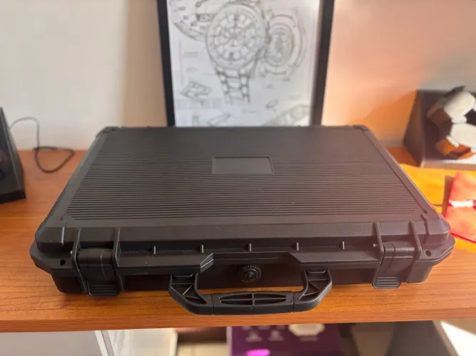 Maleta Hard Case para 24 Relógios - Nova, Nunca Usada