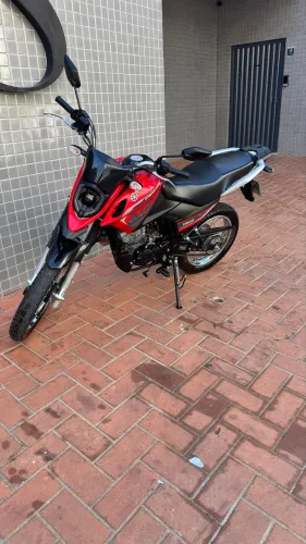 Crosser ABS 2025 impecável