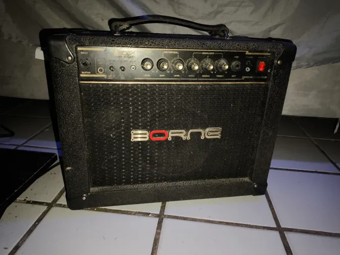 Amplificador de guitarra borne vorax 630 Studio 