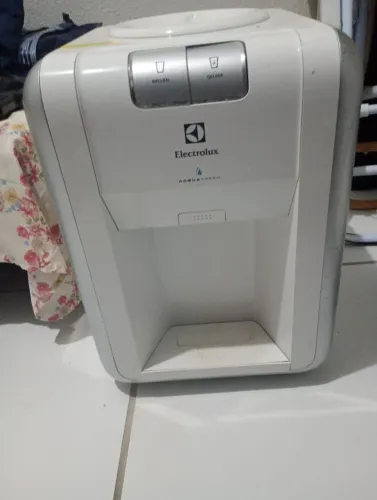 Bebedouro elétrico