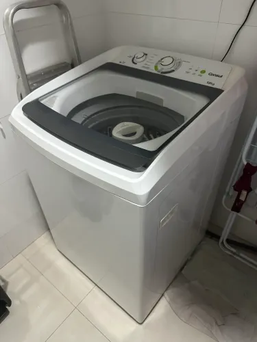 MÁQUINA DE LAVAR ROUPA ÓTIMO ESTADO