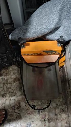 Máquina de fazer forminhas de docinhos e caixinhas