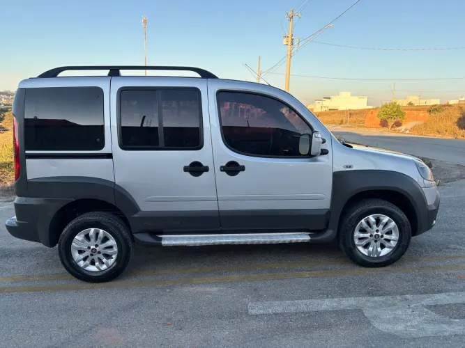 Fiat Doblo Adv/adv Tryon/locker 1.8 Flex 2014