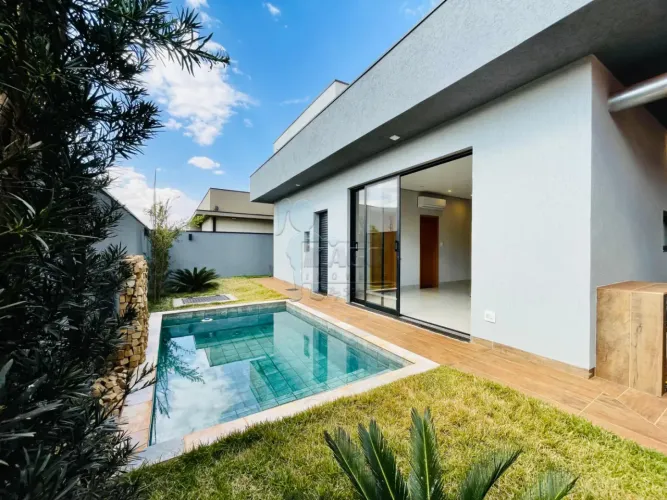 Casa térrea de 160m² com 03 suítes para locação e venda em condomínio - Portal da Mata