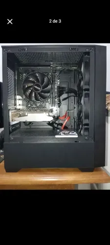 Vendo computador vai com teclado e mouse