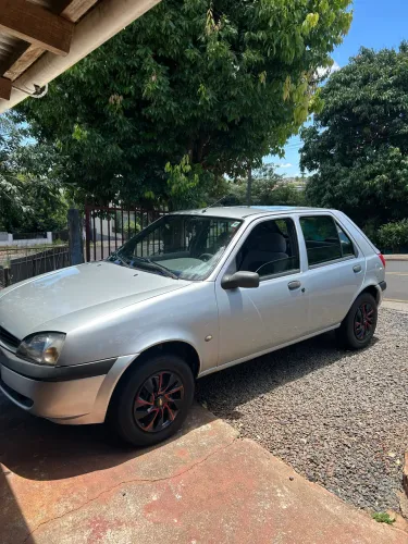 Ford Fiesta GL Class 1.0i 5P 2001