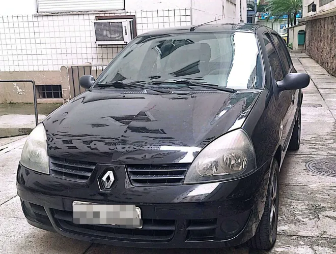 Renault Clio Hi-flex 1.0 16V 5P 2011
