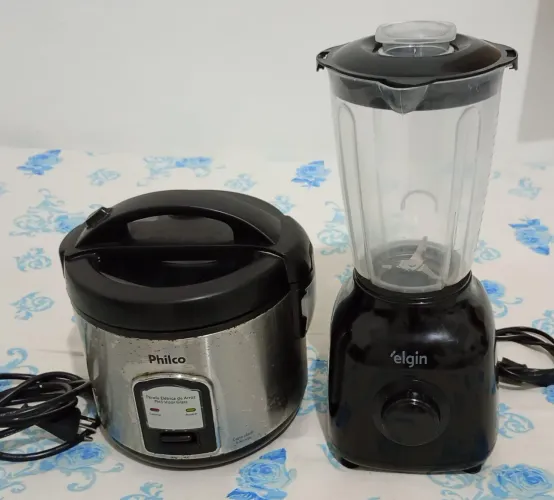 Liquidificador e panela de arroz 