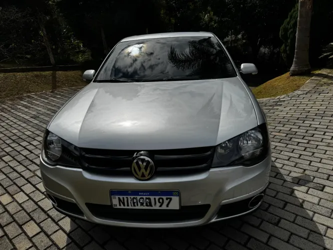 Volkswagen Golf Sportline 1.6 MI Total Flex 8V 4P 2012